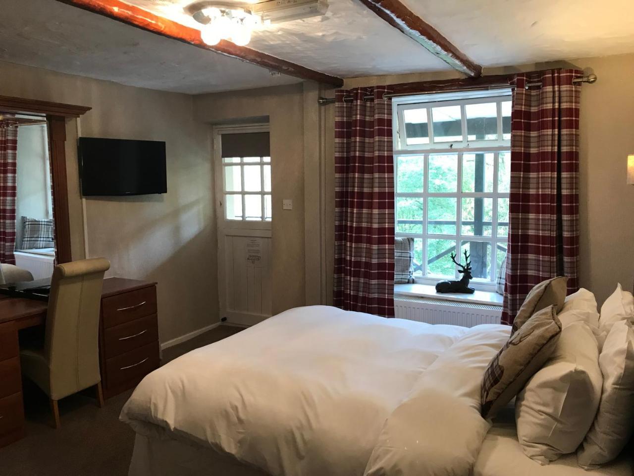 The Sycamore Inn Birch Vale Bagian luar foto