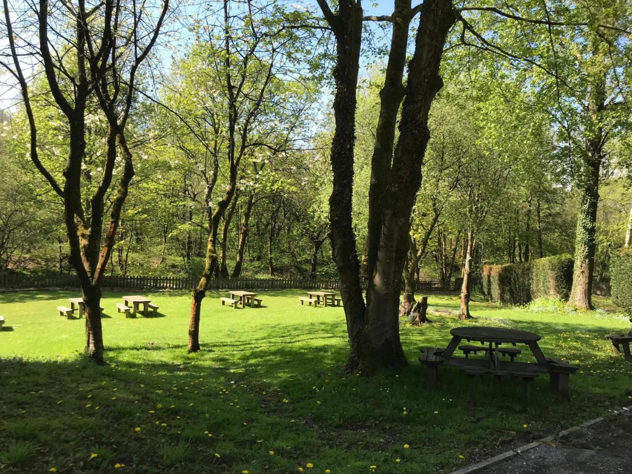 The Sycamore Inn Birch Vale Bagian luar foto